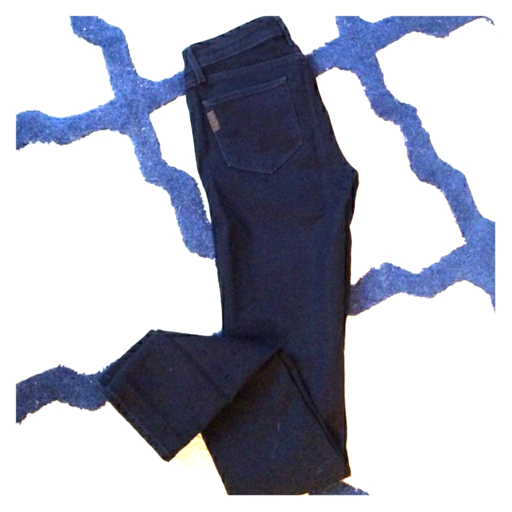 Like new, dark wash Paige Jeans